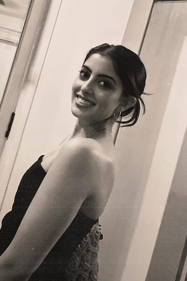 Amitabh Bachchans granddaughter Navya Nanda Latest Photos - Sakshi9