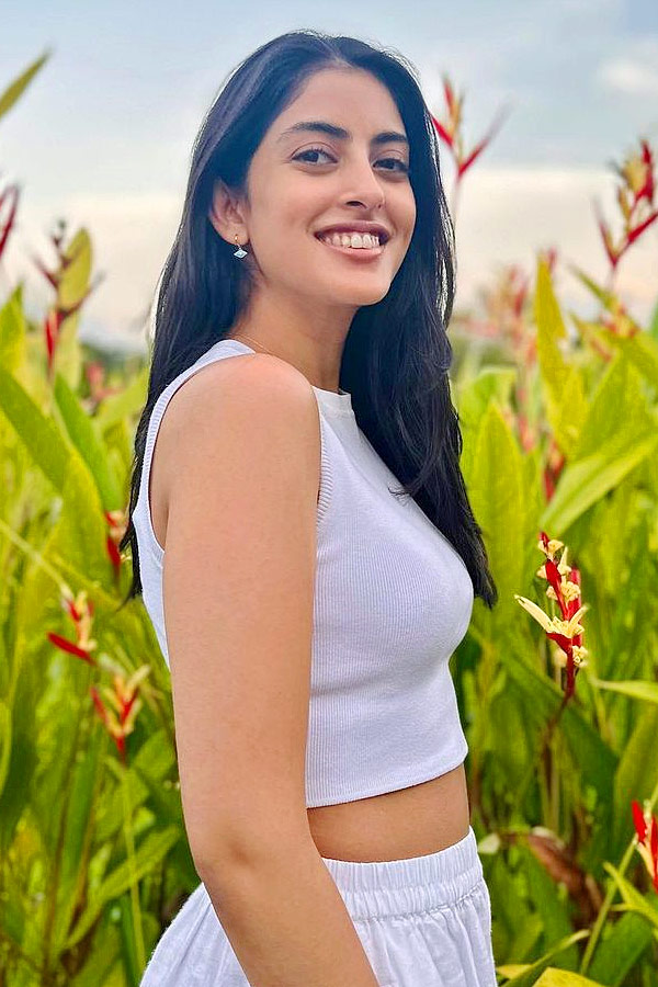 Amitabh Bachchans granddaughter Navya Nanda Latest Photos - Sakshi10