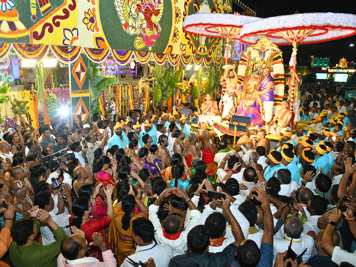 Tirumala Brahmotsavam Srivari Garuda Seva PHotos - Sakshi1