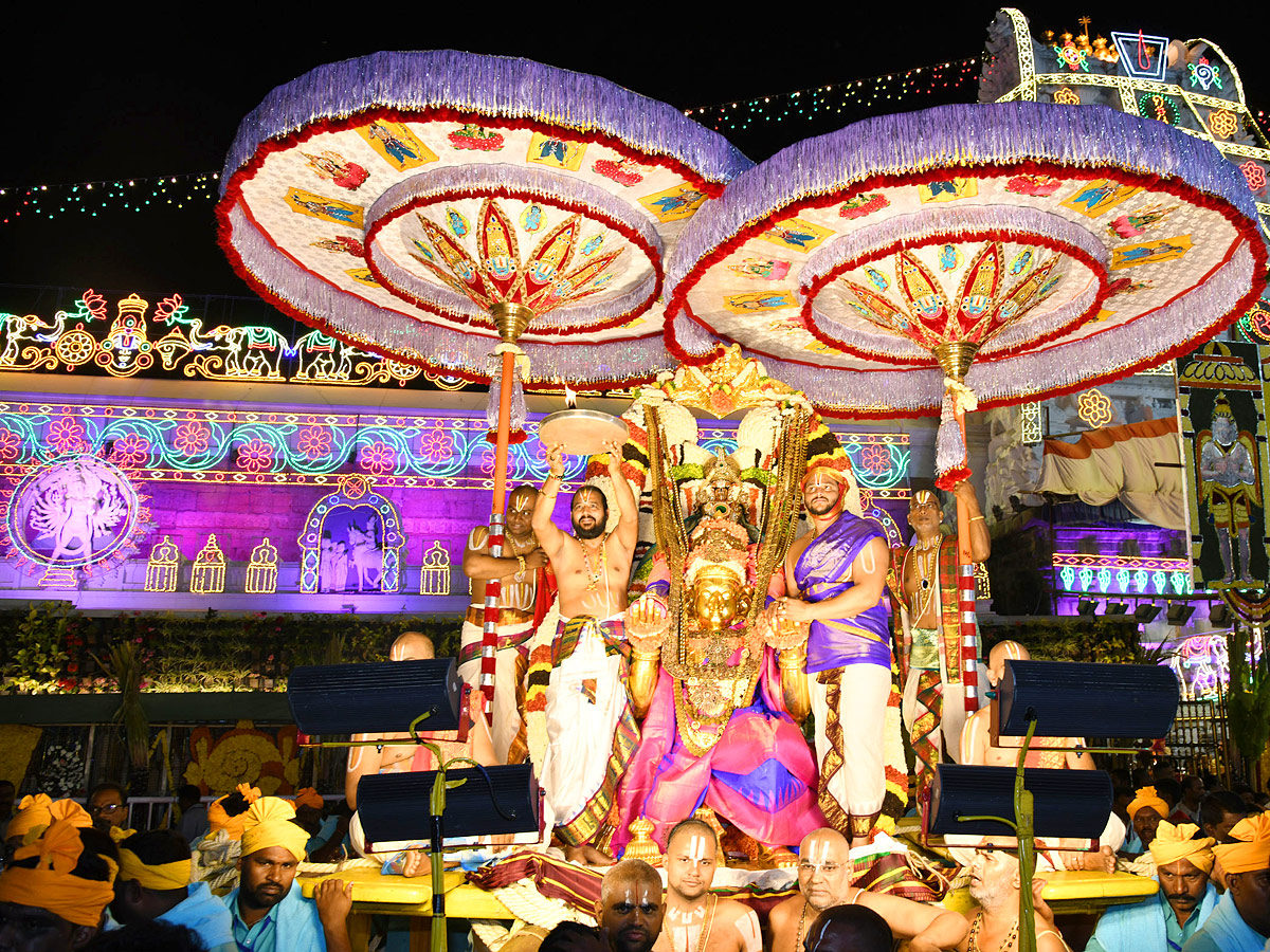 Tirumala Brahmotsavam Srivari Garuda Seva PHotos - Sakshi10