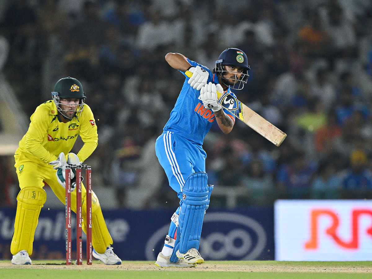 India thrash Australia by 5 wickets Photos - Sakshi14