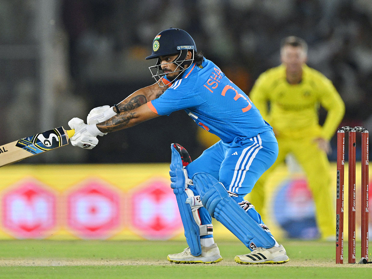 India thrash Australia by 5 wickets Photos - Sakshi15