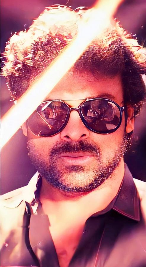 Megastar Chiranjeevi Rare And Unseen Photos Gallery - Sakshi14