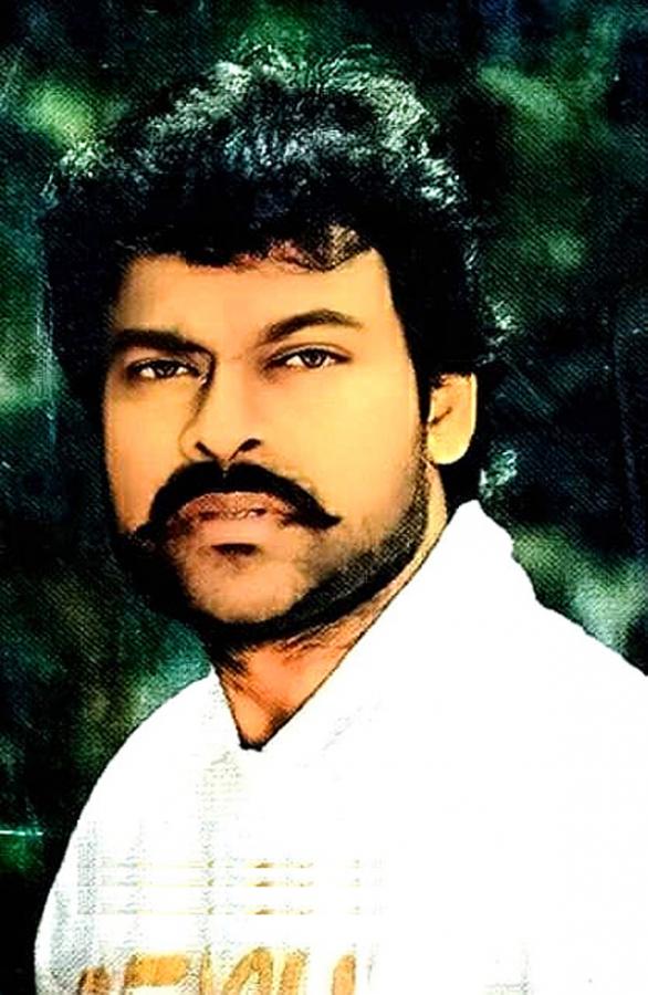 Megastar Chiranjeevi Rare And Unseen Photos Gallery - Sakshi16