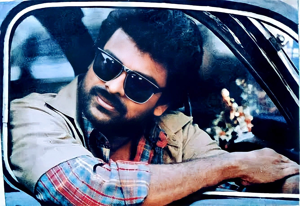 Megastar Chiranjeevi Rare And Unseen Photos Gallery - Sakshi4