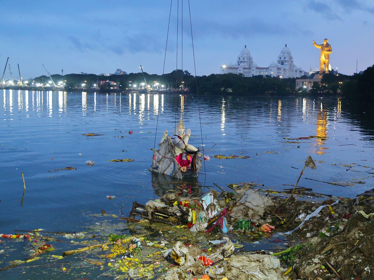 Ganesh Nimajjanam at Hussain Sagar Photos - Sakshi2