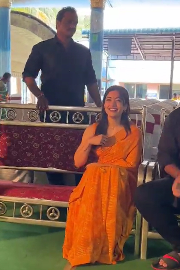 Rashmika Mandanna Attends Her Assistant Wedding Photos - Sakshi4
