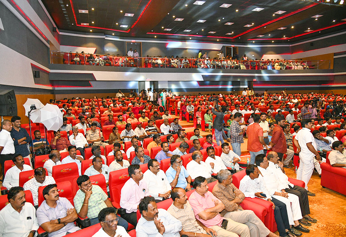 TTD Chairman Bhumana Opens Kachapi Auditorium - Sakshi14