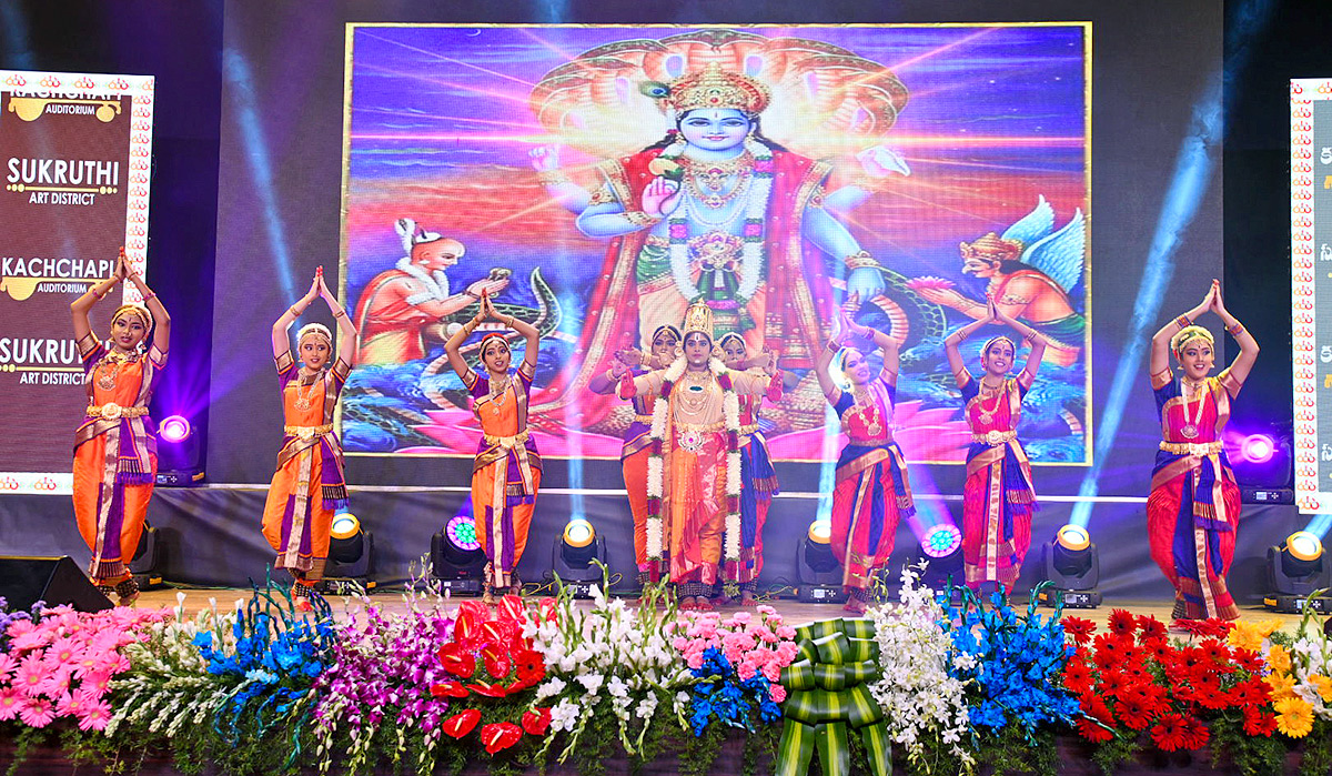 TTD Chairman Bhumana Opens Kachapi Auditorium - Sakshi17