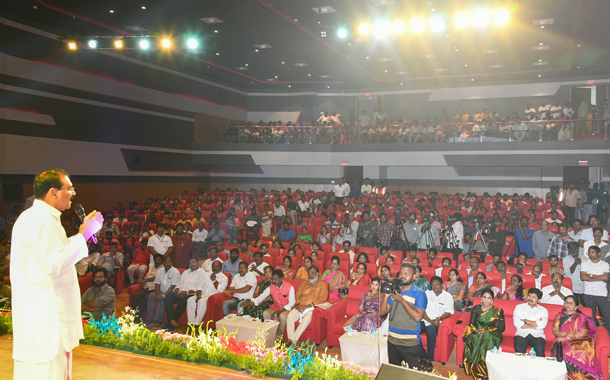 TTD Chairman Bhumana Opens Kachapi Auditorium - Sakshi22