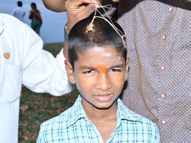 Devotees offer scorpions to Deity at Kodumur temple in Kurnool - Sakshi8