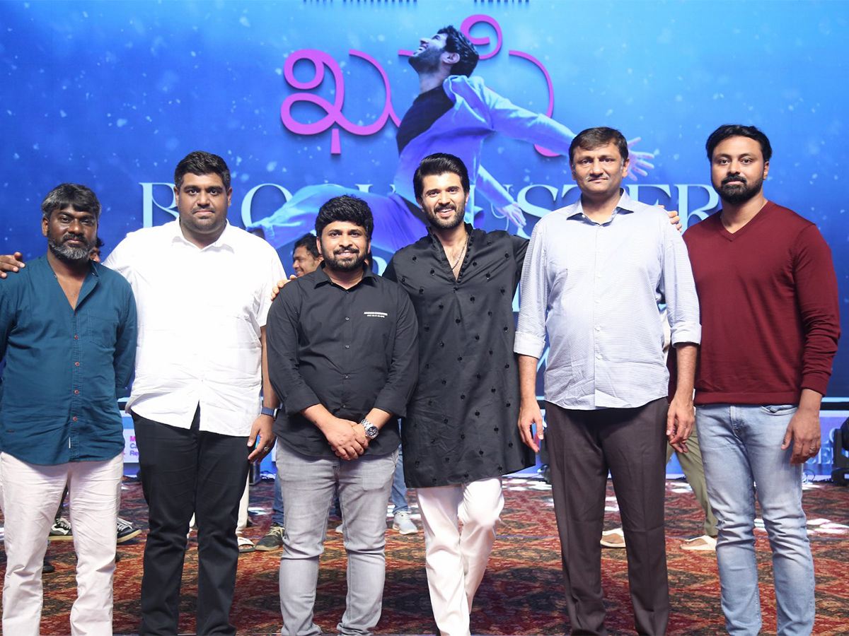 Kushi Movie Success Meet at Vizag - Sakshi24