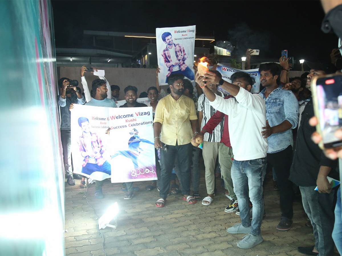 Kushi Movie Success Meet at Vizag - Sakshi29