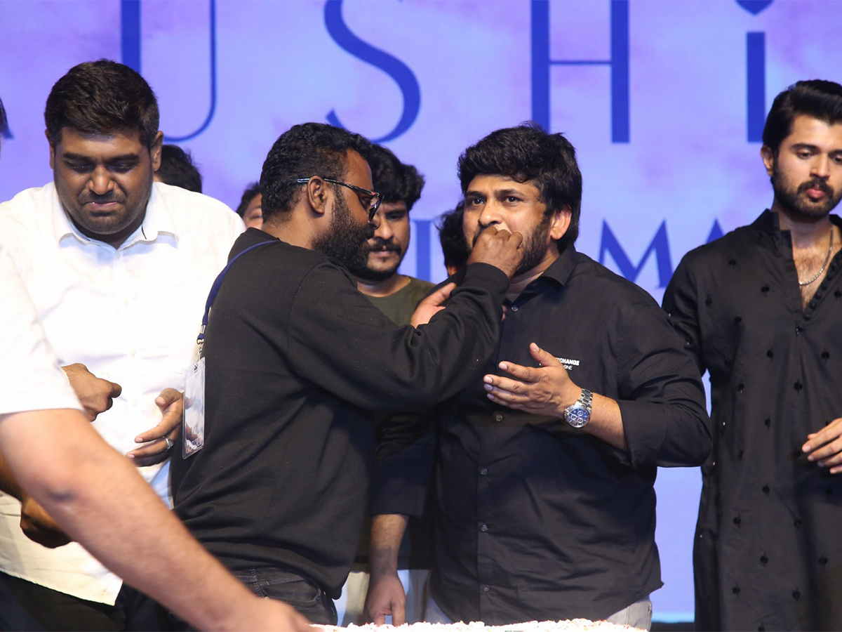 Kushi Movie Success Meet at Vizag - Sakshi36