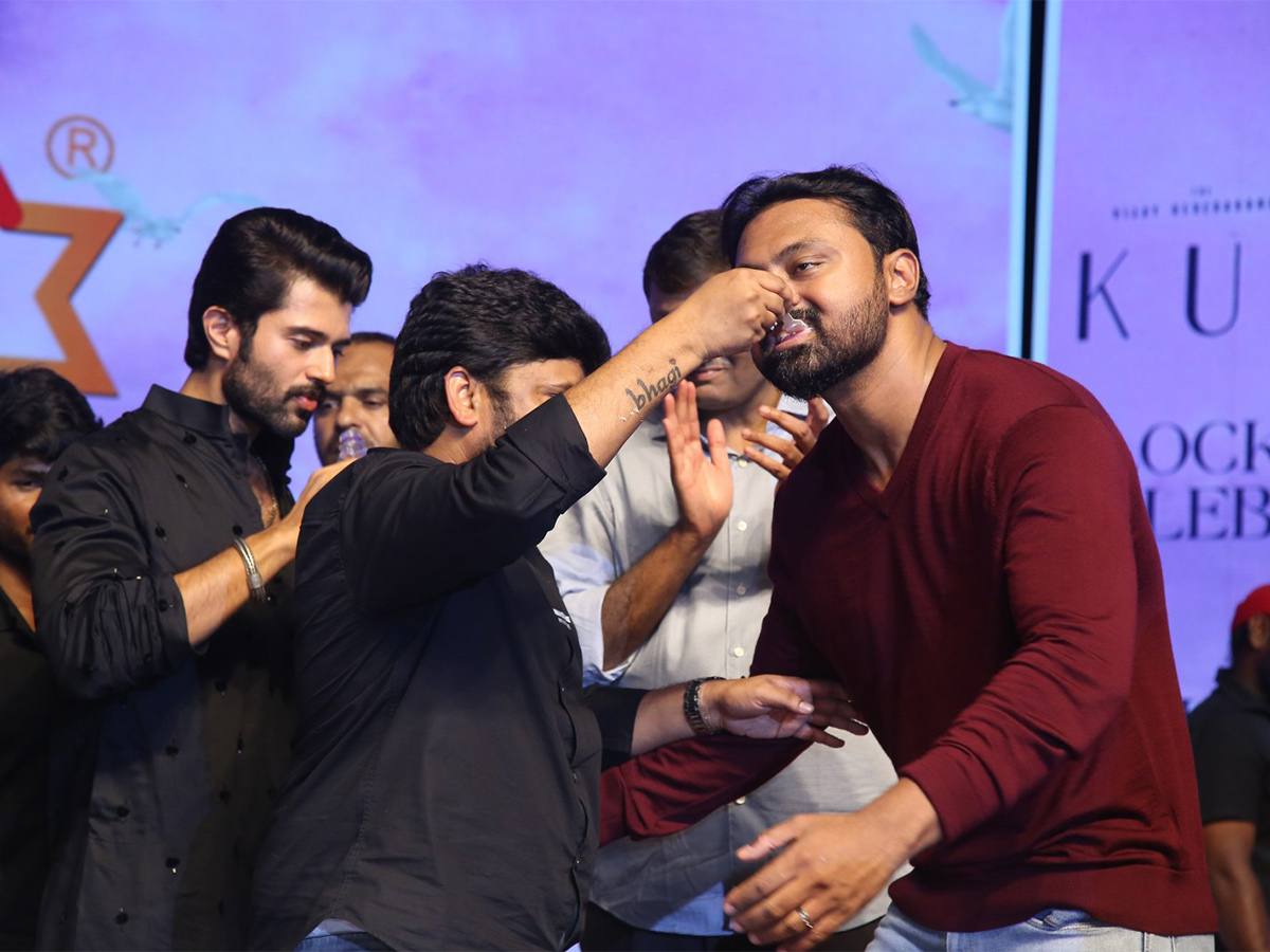 Kushi Movie Success Meet at Vizag - Sakshi4