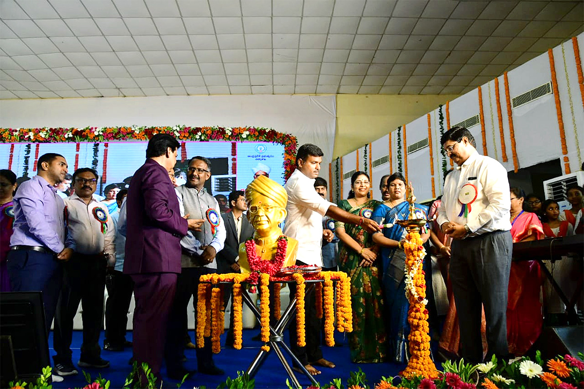 Teachers Day Celebration in Visakhapatnam Photos - Sakshi12