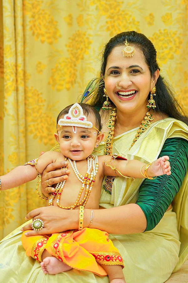 Anchor Lasya Second Son Dressed Up As Little Krishna Photos - Sakshi4