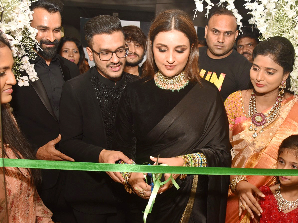 Actress Parineeti Chopra Launches Jewellery Store in Hyderabad Photos - Sakshi2