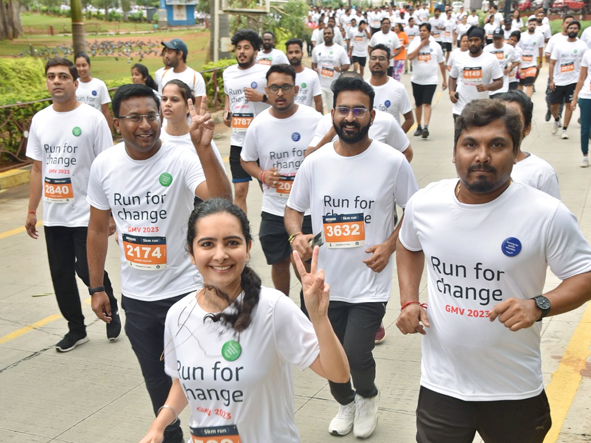 Amazon Run for Change Event at Necklace road Hyderabad Photos - Sakshi16