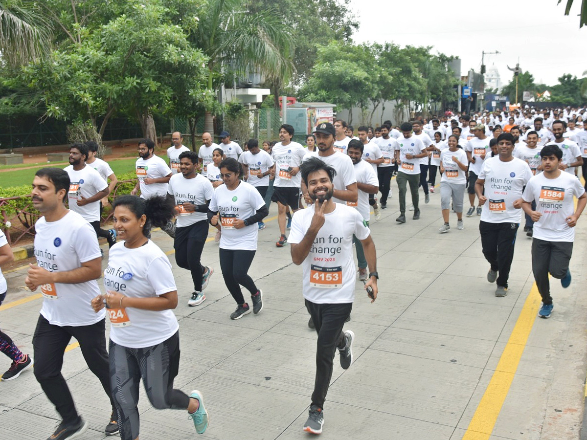 Amazon Run for Change Event at Necklace road Hyderabad Photos - Sakshi8