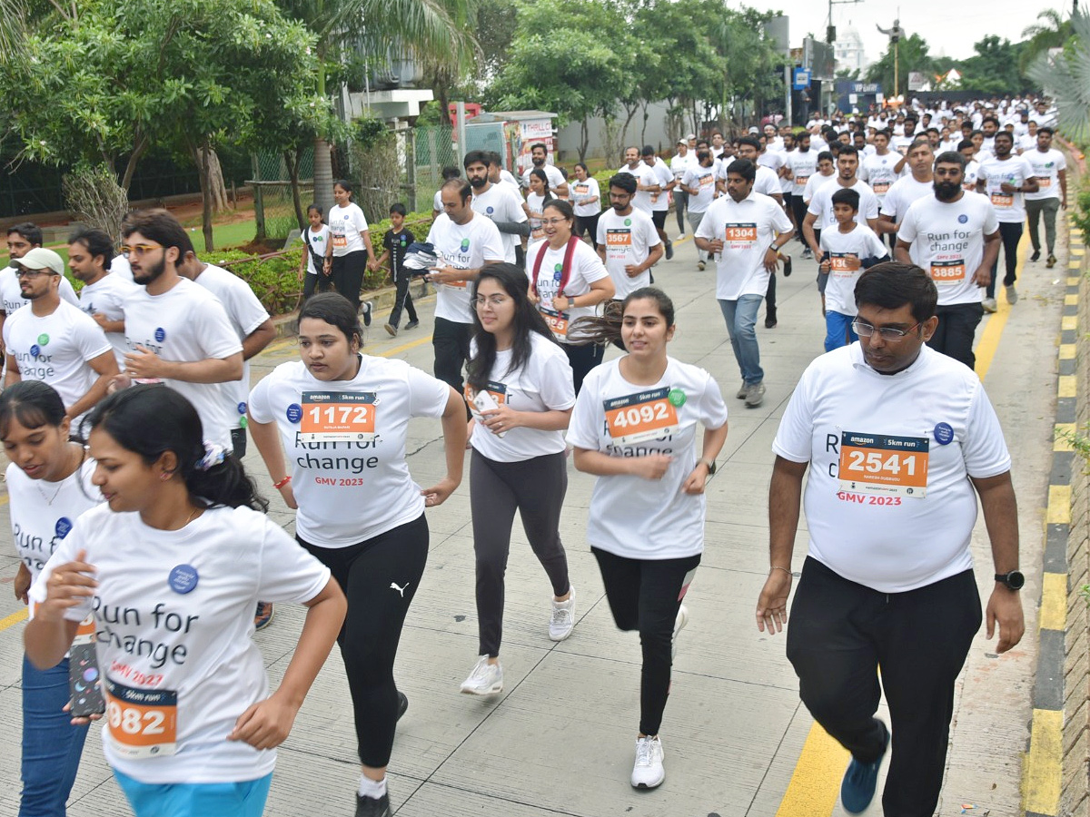 Amazon Run for Change Event at Necklace road Hyderabad Photos - Sakshi9