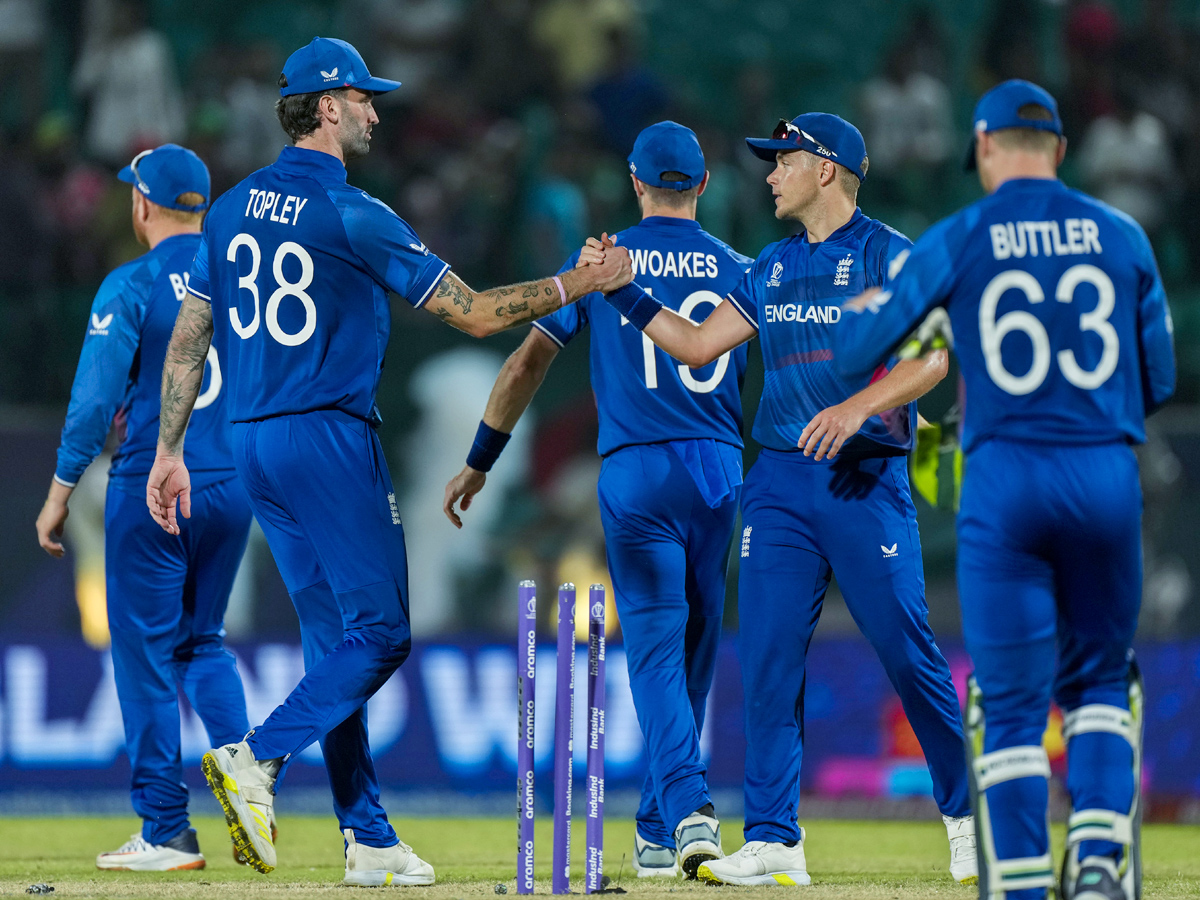 England win by 137 runs against Bangladesh Photos - Sakshi2
