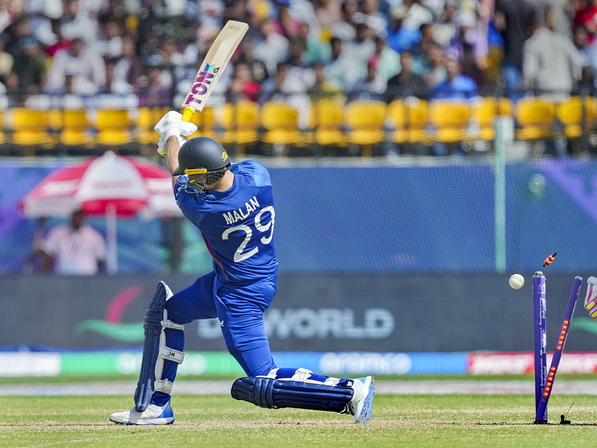 England win by 137 runs against Bangladesh Photos - Sakshi22