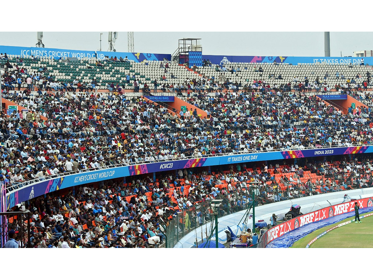 Pak Vs SL icc world cup cricket match in uppal stadium photos - Sakshi23