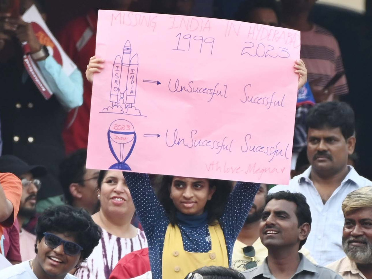 Pak Vs SL icc world cup cricket match in uppal stadium photos - Sakshi6
