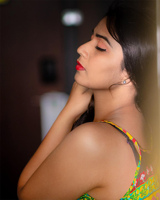 inaya sultana hd photos - Sakshi20