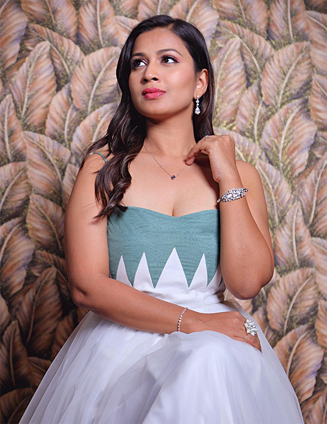 inaya sultana hd photos - Sakshi7
