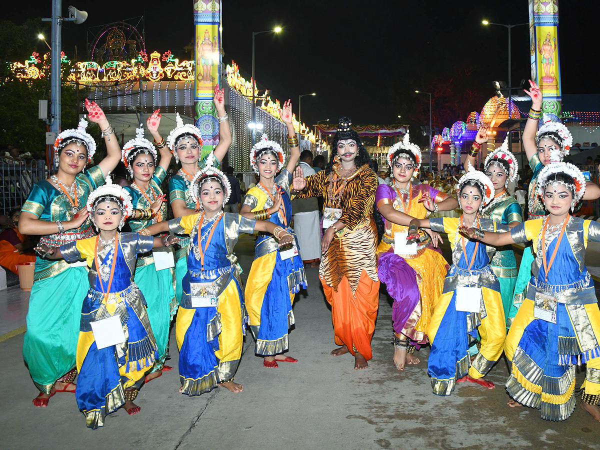 Tirumala Srivari Navaratri Brahmotsavam 2023 - Garuda Vahanam Photos - Sakshi20
