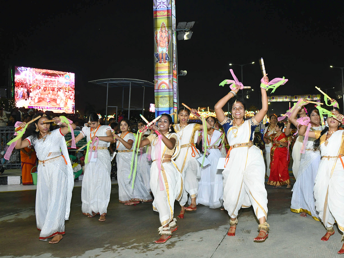 Tirumala Srivari Navaratri Brahmotsavam 2023 - Garuda Vahanam Photos - Sakshi11
