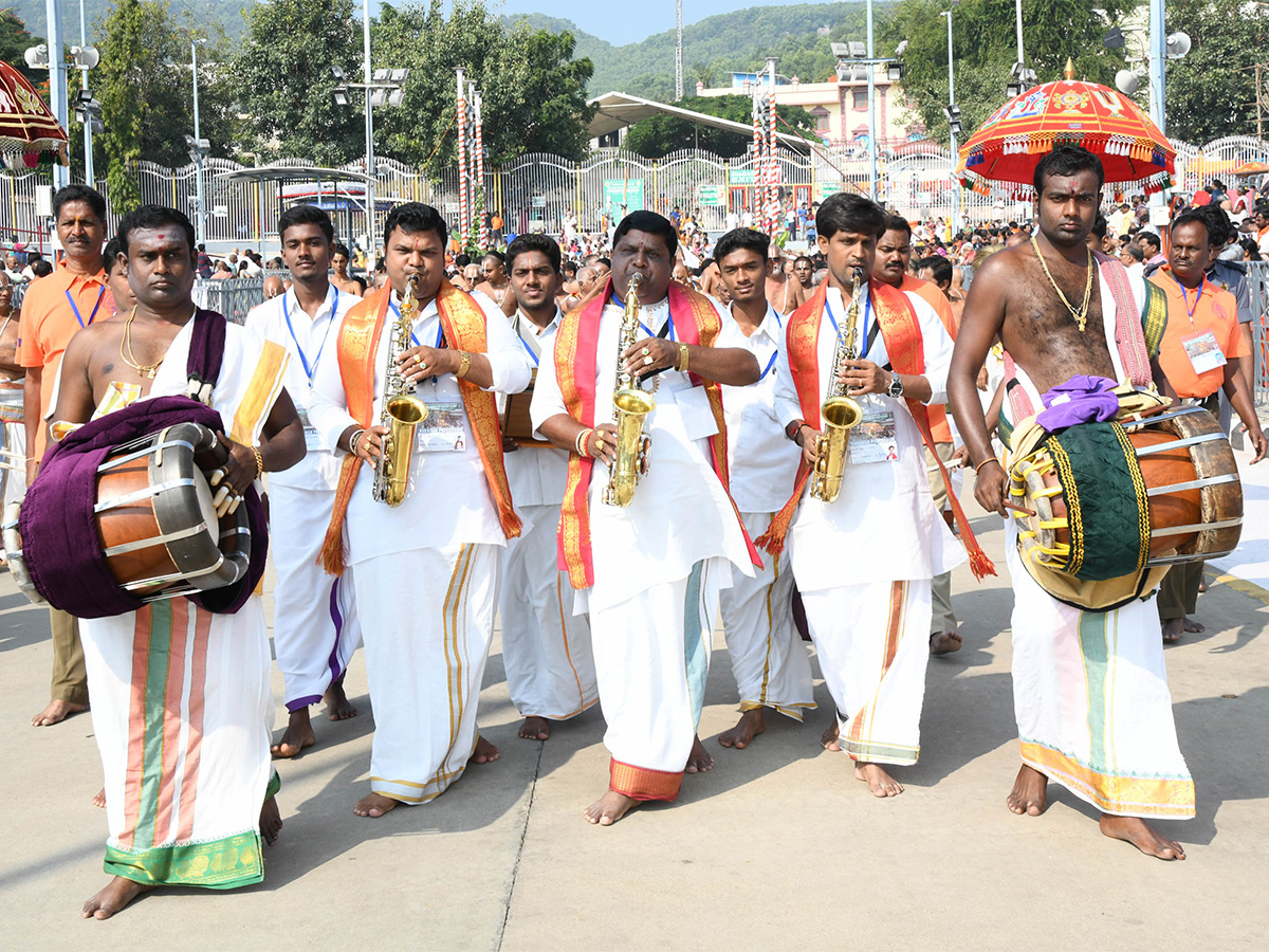 Hanumantha Vahana Tirumala brahmotsavam 2023 Pics - Sakshi13