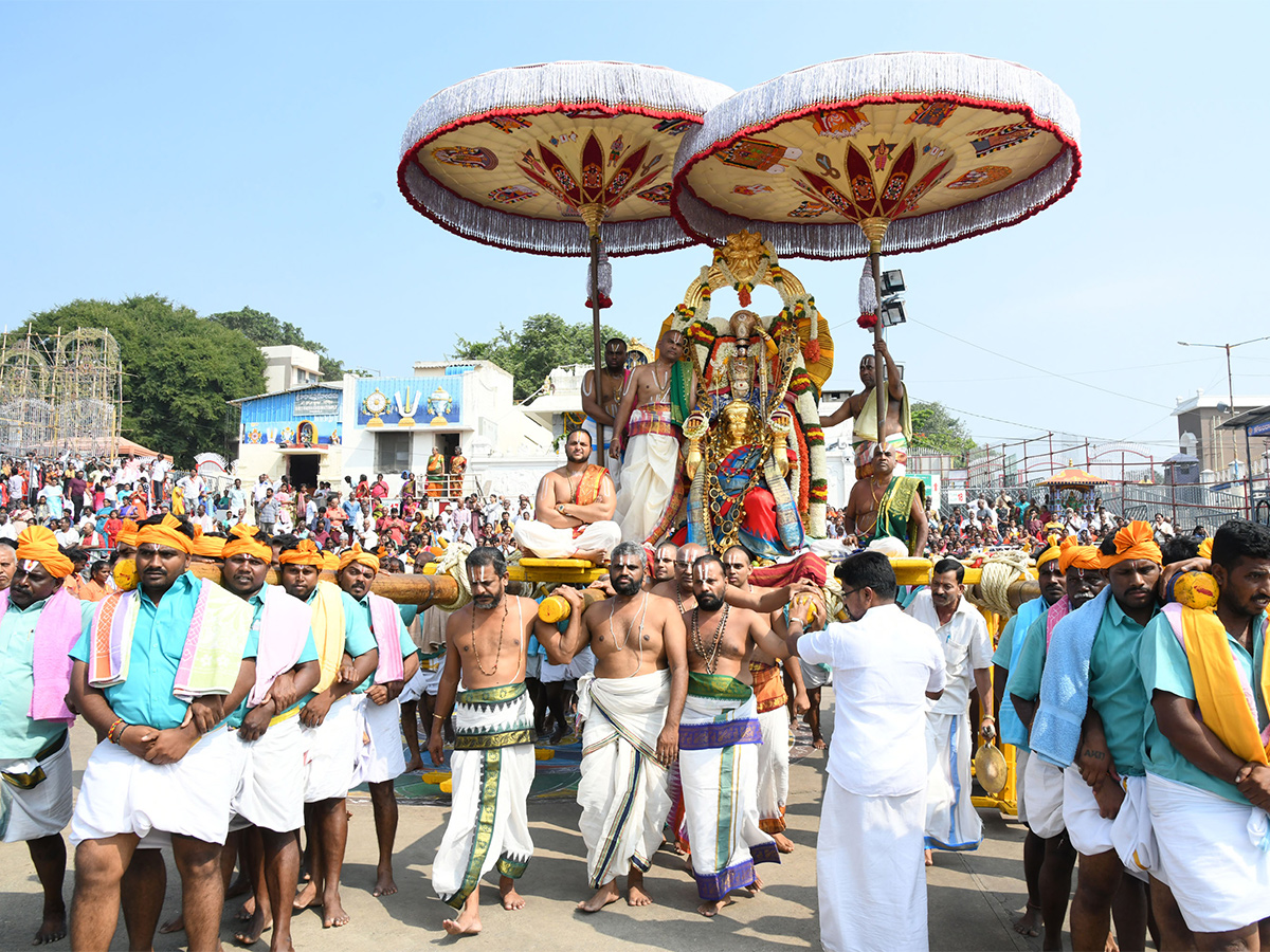 Hanumantha Vahana Tirumala brahmotsavam 2023 Pics - Sakshi15