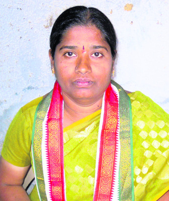 అమరాజుల శ్రీదేవి
8