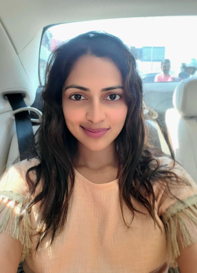 TollyWood Beauty Amala Paul Photo Gallery - Sakshi18