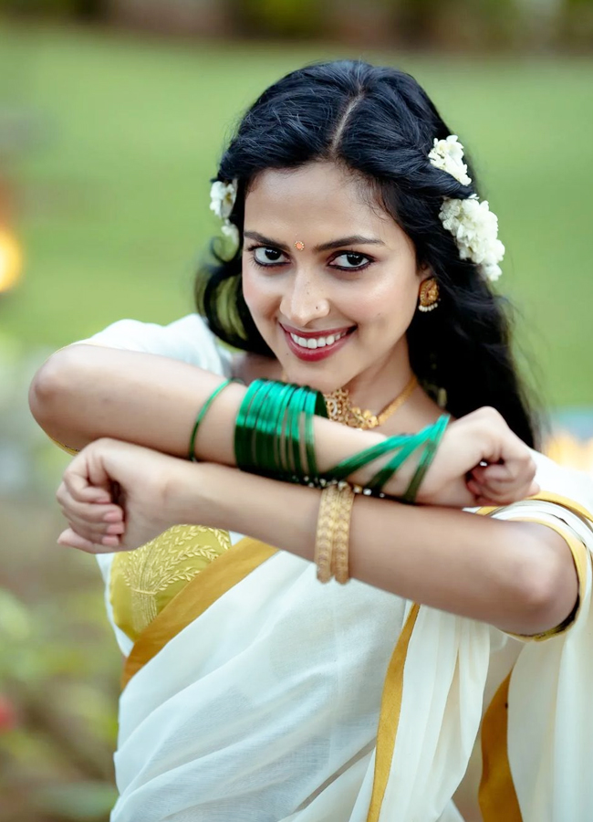 TollyWood Beauty Amala Paul Photo Gallery - Sakshi24
