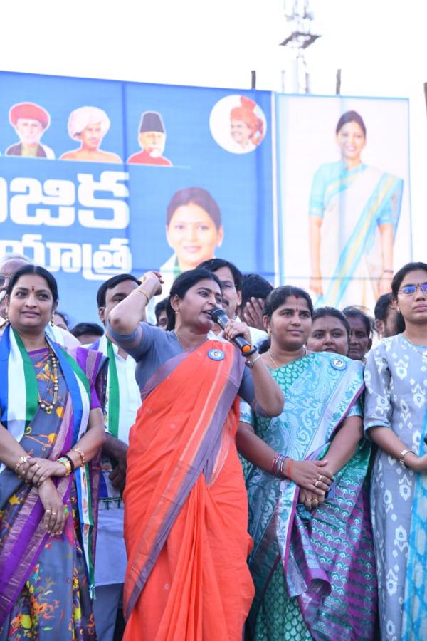 YSRCP Samajika Sadhikara Yatra Anantapur Meeting Photos - Sakshi13