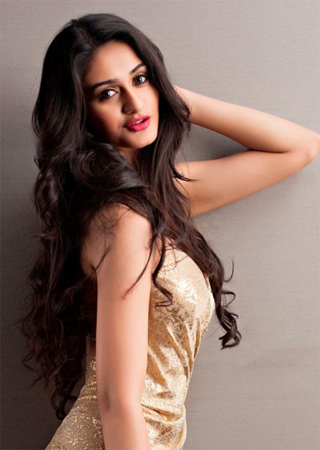 Jay kotak shares of wedding with ex Miss India Aditi Arya Photos - Sakshi12