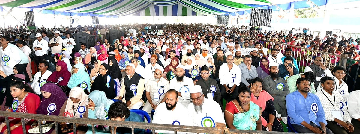 CM Jagan at Minorities Welfare Day National Education Day Programme - Sakshi5