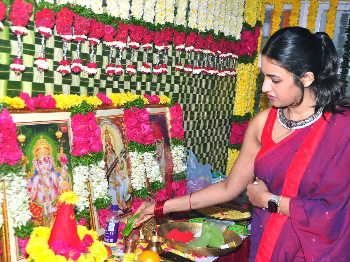 Niharika Entertainments Elephant pictures new movie launch - Sakshi12