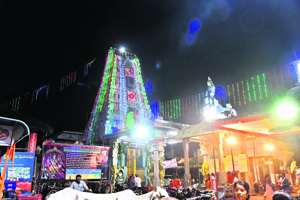 నెల్లూరులోని మూలస్థానేశ్వరాలయం
1