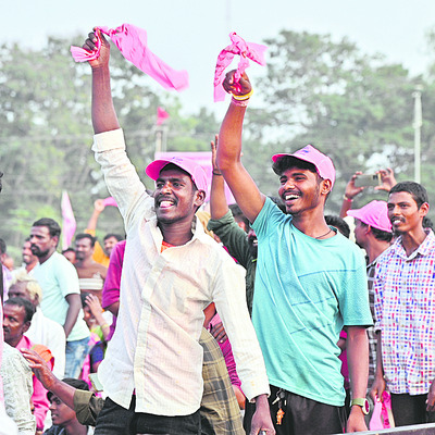 యువకుల ఉత్సాహం6
