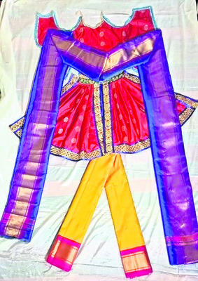 స్వామి, అమ్మవార్త పట్టువస్త్రాలు
1