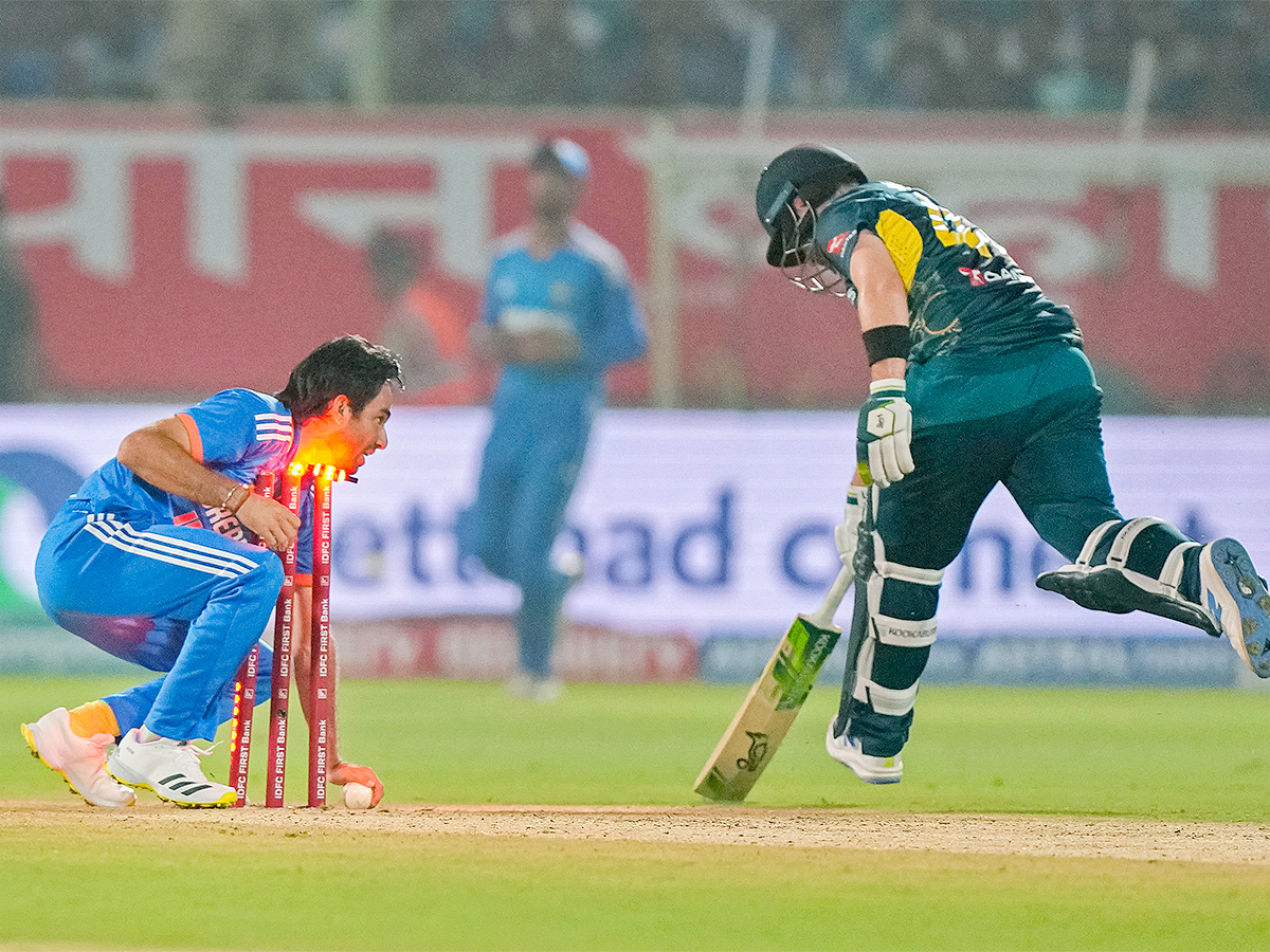 Twenty20 international cricket match between India and Australia - Sakshi30
