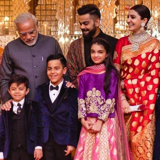 Virat Kohli Sister Bhawna Kohli Dhingra And Family HD Photo Gallery - Sakshi7