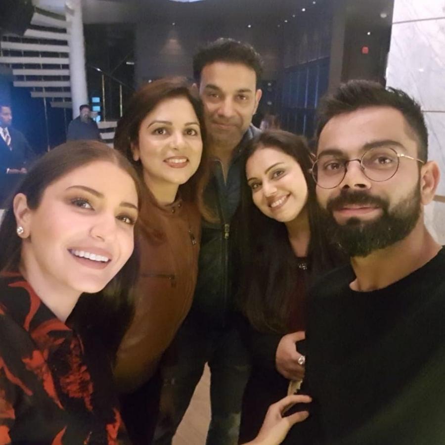 Virat Kohli Sister Bhawna Kohli Dhingra And Family HD Photo Gallery - Sakshi11