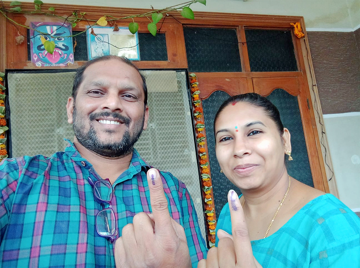 Telangana Assembly Elections 2023: Sakshi Selfie Mania Photo Gallery - Sakshi17