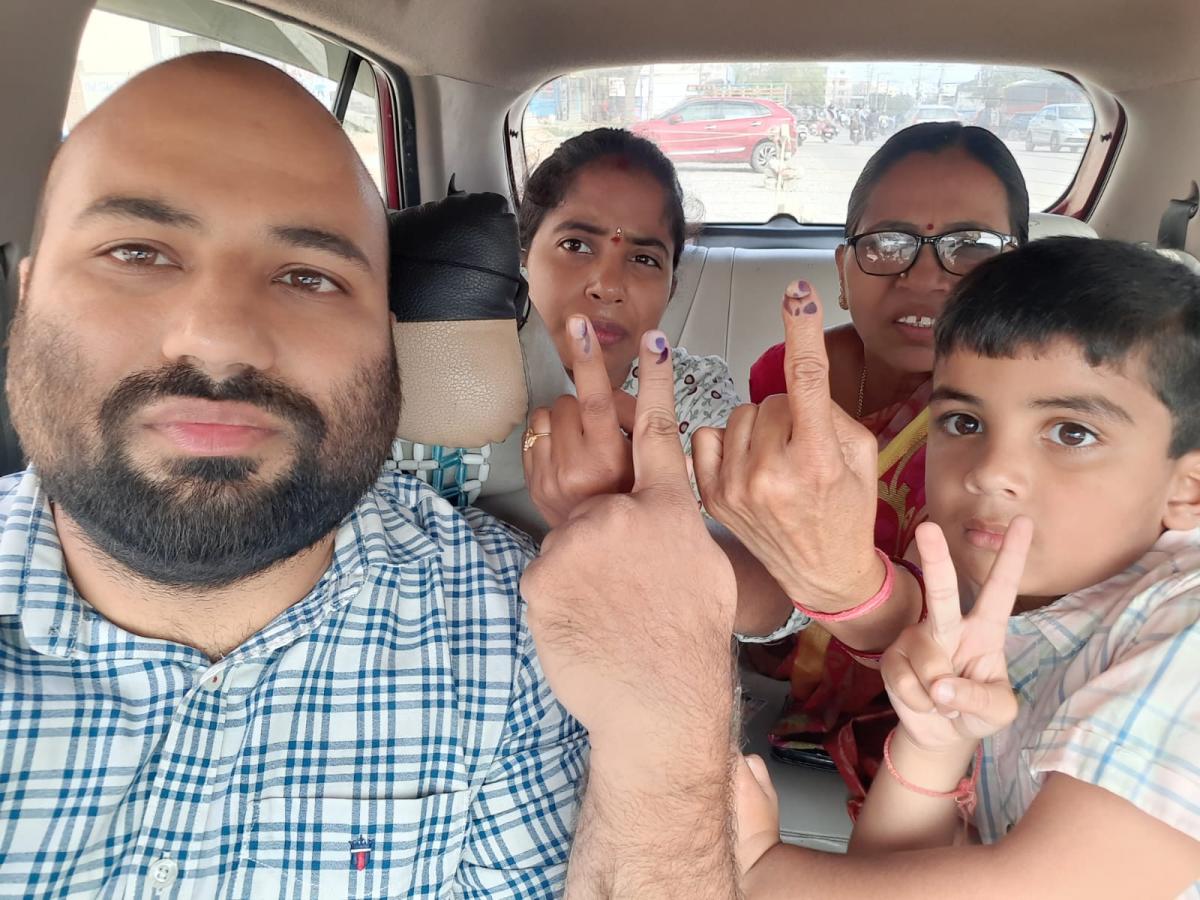 Telangana Assembly Elections 2023: Sakshi Selfie Mania Photo Gallery - Sakshi9